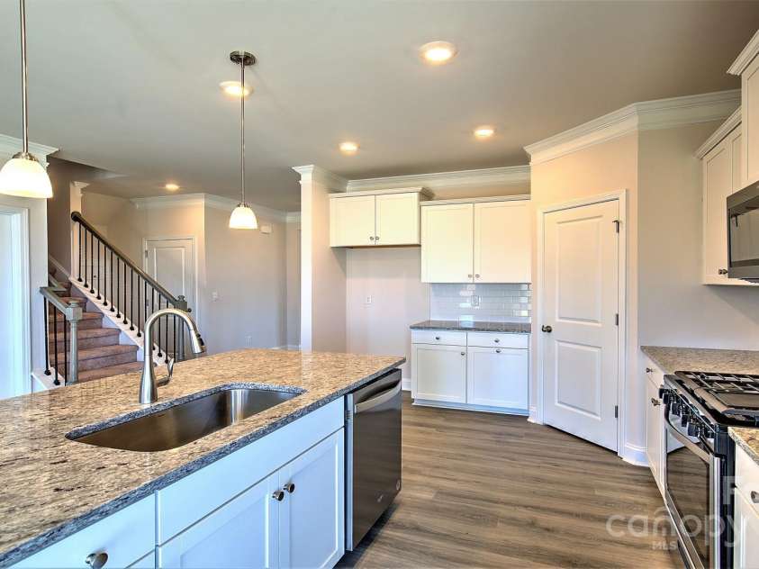 69 Silverthorne Court, Hendersonville, NC 28792.  MLS# CAR4214250, YatesRealty ID 375. 