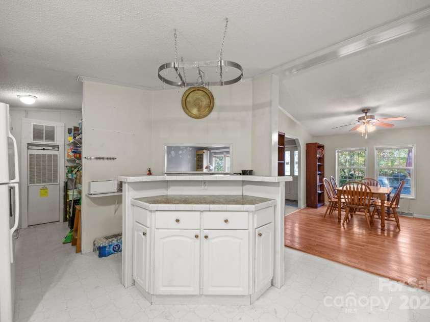 74 Davis Chapel Road, Candler, NC 28715.  MLS# CAR4311937, YatesRealty ID 3750. 