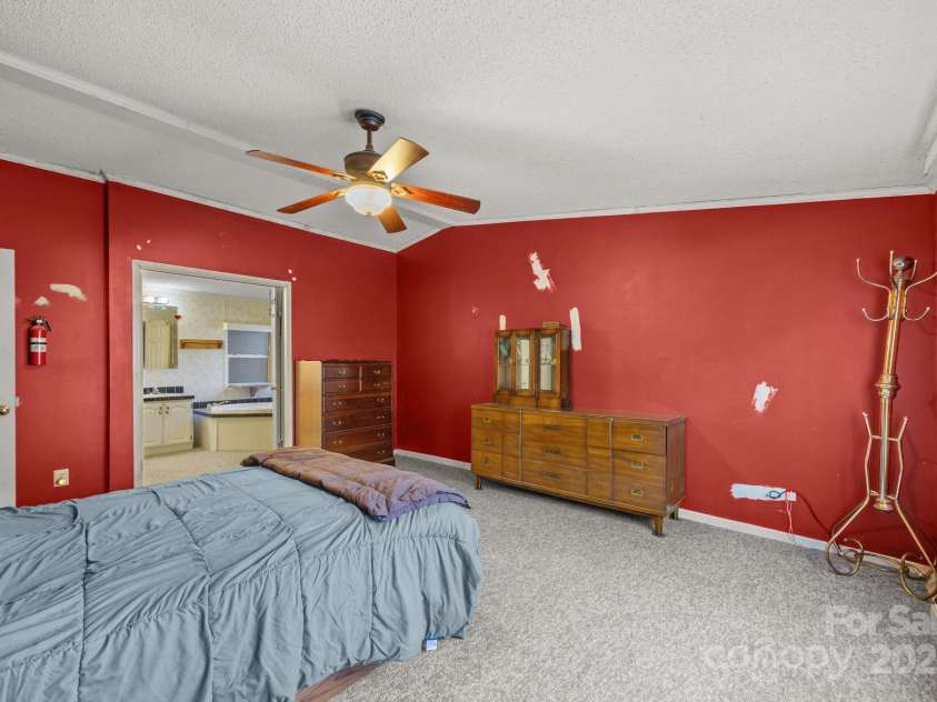 74 Davis Chapel Road, Candler, NC 28715.  MLS# CAR4311937, YatesRealty ID 3750. 