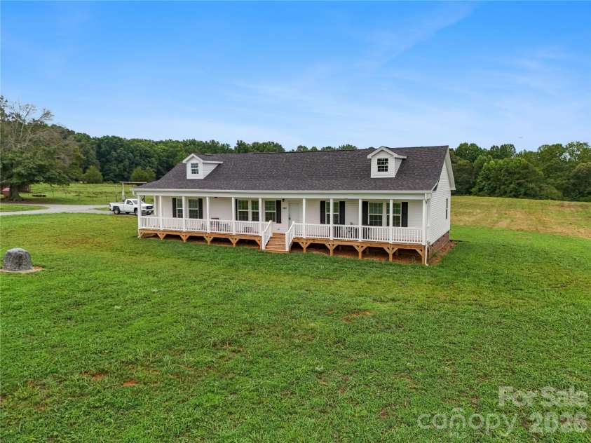 3467 Gaston Webbs Chapel Road, Crouse, NC 28033.  MLS# CAR4391062, YatesRealty ID 37503. 