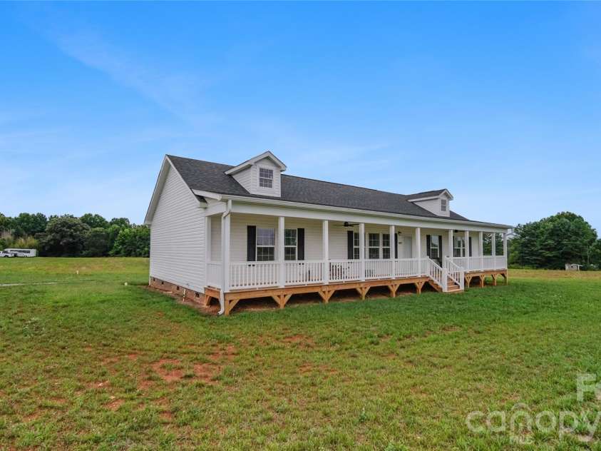 3467 Gaston Webbs Chapel Road, Crouse, NC 28033.  MLS# CAR4391062, YatesRealty ID 37503. 