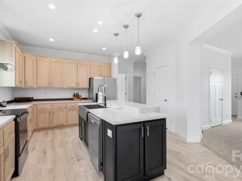 3467 Gaston Webbs Chapel Road, Crouse, NC 28033.  MLS# CAR4391062, YatesRealty ID 37503. 
