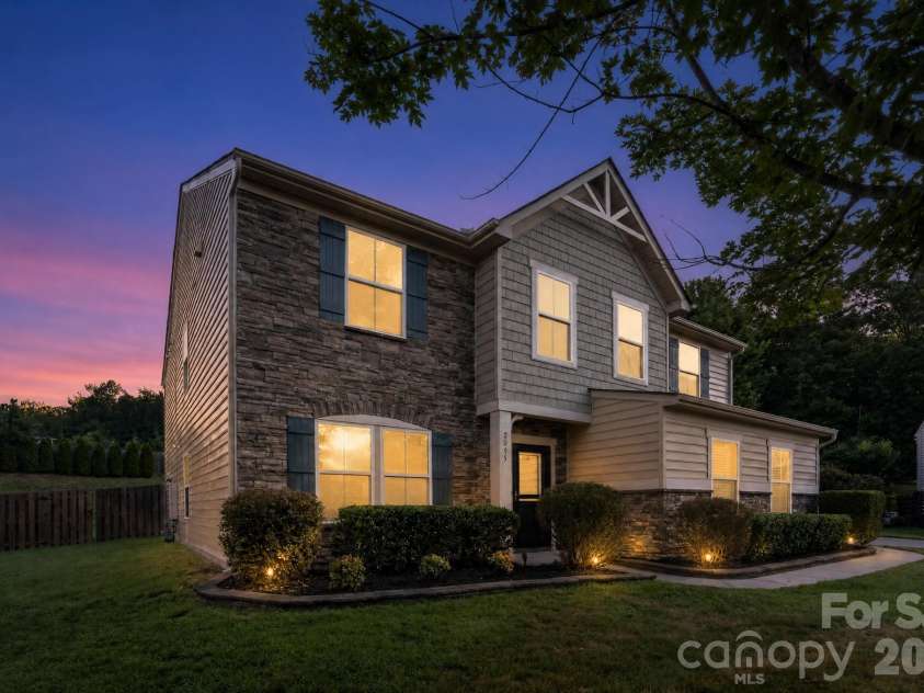 2095 Taney Way, Fort Mill, SC 29707.  MLS# CAR4405348, YatesRealty ID 37505. 