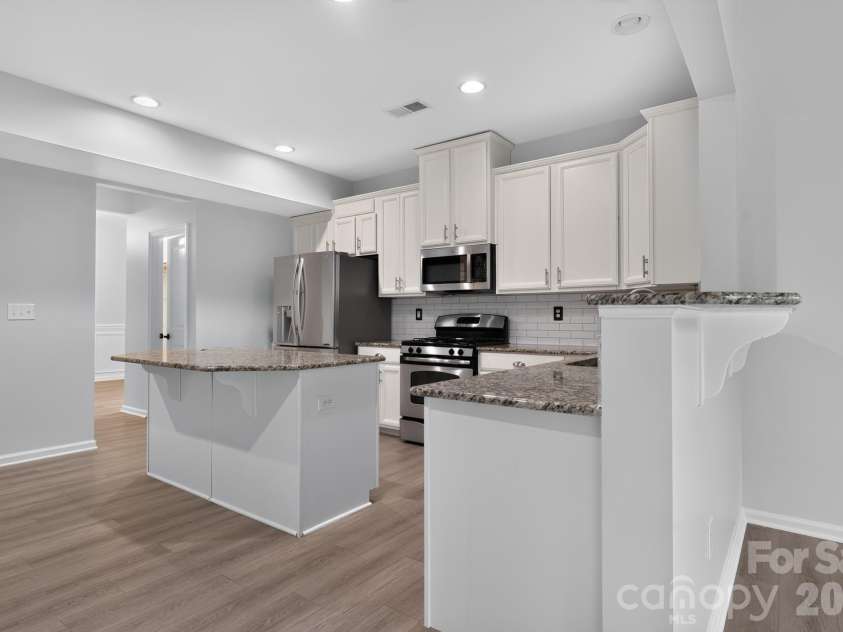 2095 Taney Way, Fort Mill, SC 29707.  MLS# CAR4405348, YatesRealty ID 37505. 