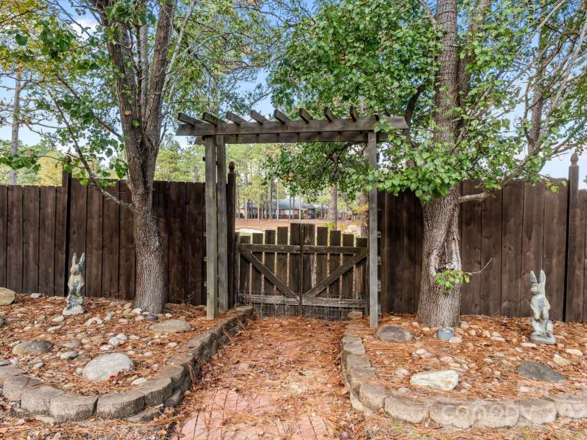 2000 Airport Road, Carthage, NC 28327.  MLS# CAR4327520, YatesRealty ID 3751. 