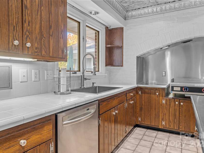 2000 Airport Road, Carthage, NC 28327.  MLS# CAR4327520, YatesRealty ID 3751. 