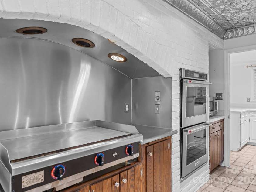 2000 Airport Road, Carthage, NC 28327.  MLS# CAR4327520, YatesRealty ID 3751. 