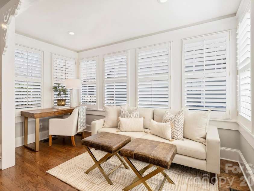 705 Tremont Avenue, Charlotte, NC 28203.  MLS# CAR4355053, YatesRealty ID 3751. 