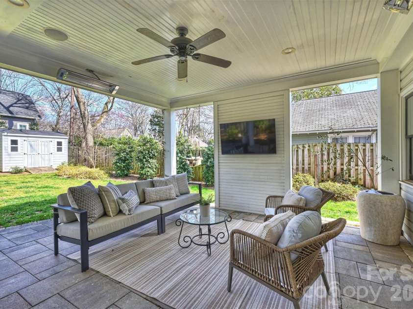 705 Tremont Avenue, Charlotte, NC 28203.  MLS# CAR4355053, YatesRealty ID 3751. 