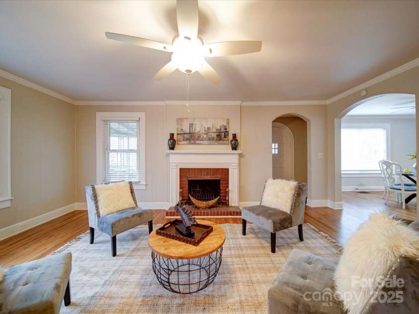 706 19th Avenue, Gastonia, NC 28052.  MLS# CAR4220642, YatesRealty ID 3751. 
