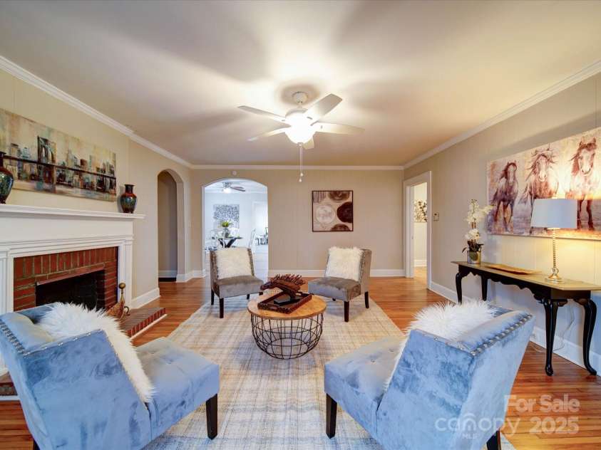 706 19th Avenue, Gastonia, NC 28052.  MLS# CAR4220642, YatesRealty ID 3751. 