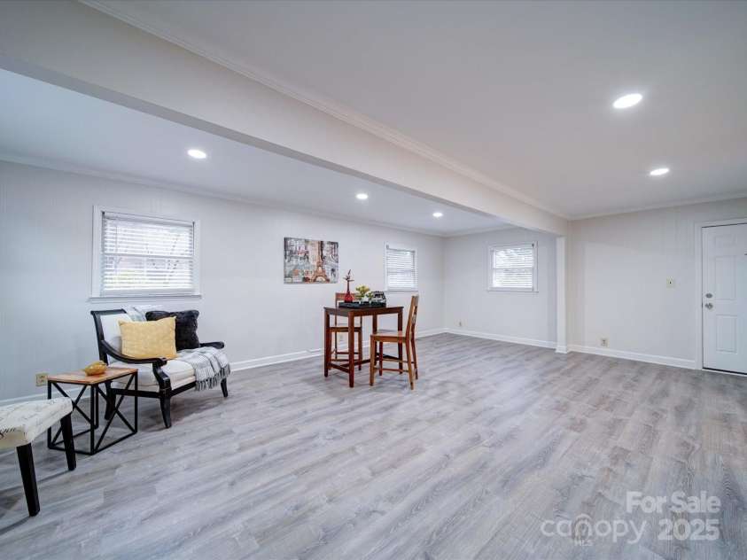 706 19th Avenue, Gastonia, NC 28052.  MLS# CAR4220642, YatesRealty ID 3751. 