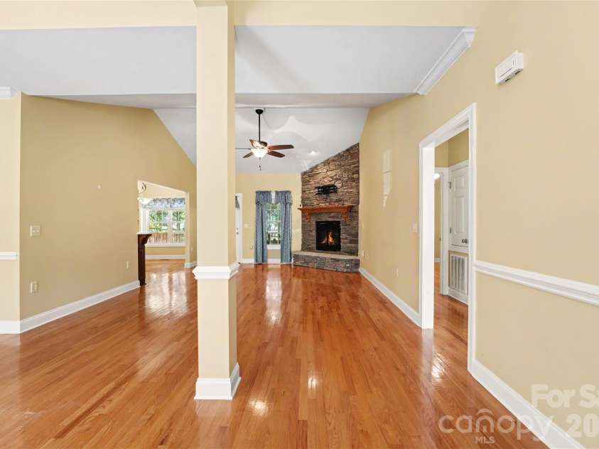 3563 Wandering Lane, Hickory, NC 28601.  MLS# CAR4400174, YatesRealty ID 37512. 