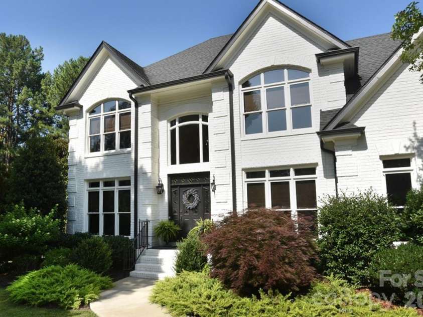 18719 Cannon Crossing Way, Davidson, NC 28036.  MLS# CAR4400931, YatesRealty ID 37514. 
