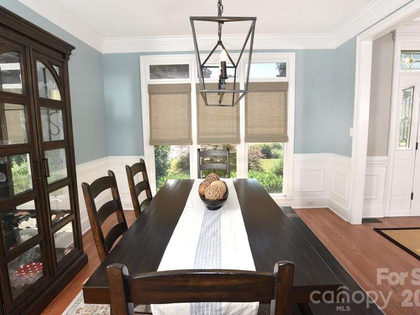 18719 Cannon Crossing Way, Davidson, NC 28036.  MLS# CAR4400931, YatesRealty ID 37514. 