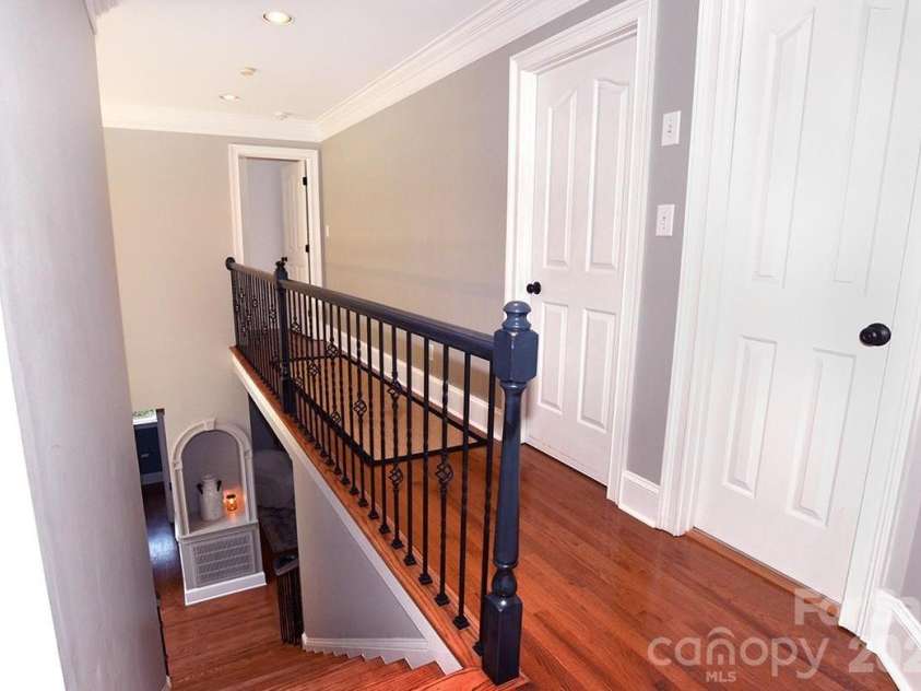 18719 Cannon Crossing Way, Davidson, NC 28036.  MLS# CAR4400931, YatesRealty ID 37514. 