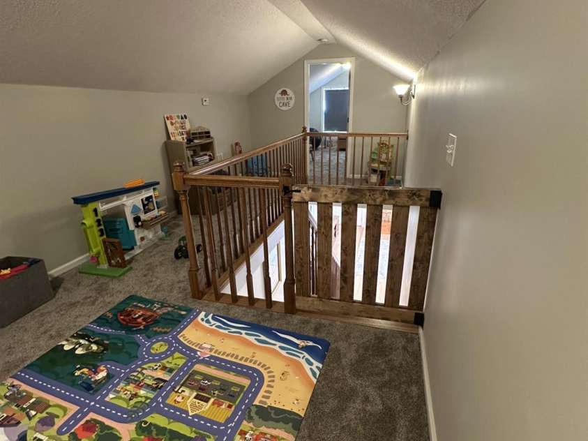 724 Johnson Farm Road, Hiddenite, NC 28636.  MLS# CAR4405354, YatesRealty ID 37515. Loft