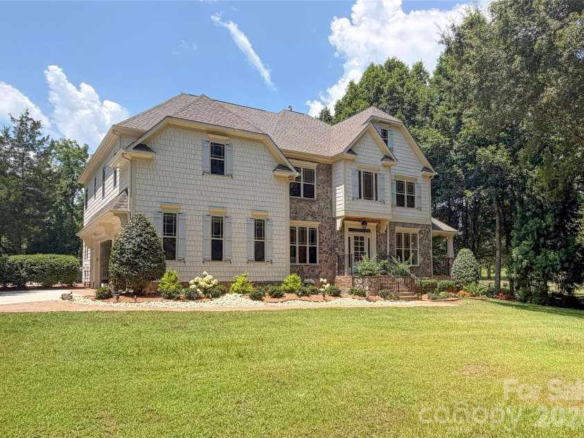 600 Baron Road, Waxhaw, NC 28173.  MLS# CAR4397562, YatesRealty ID 37517. 