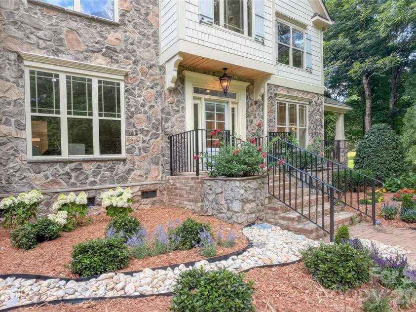 600 Baron Road, Waxhaw, NC 28173.  MLS# CAR4397562, YatesRealty ID 37517. 