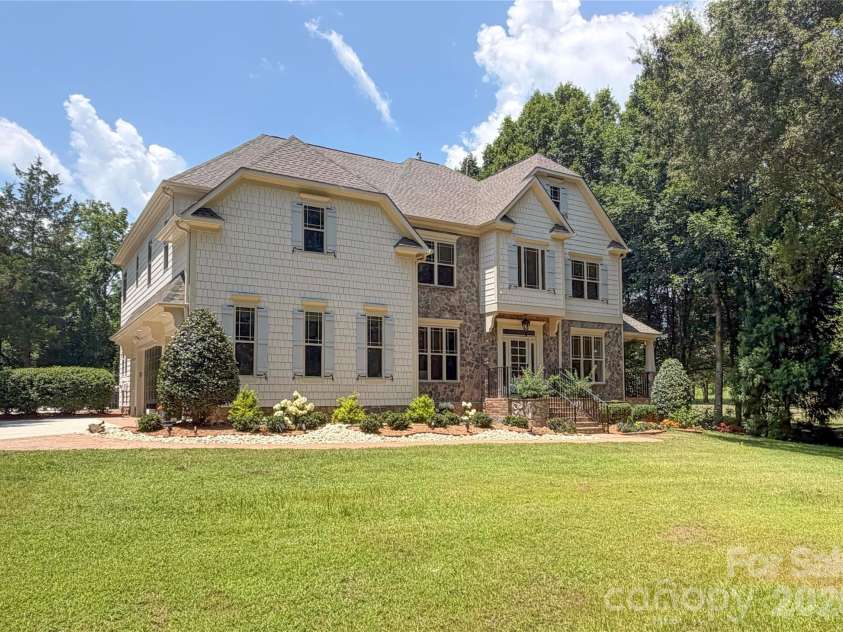 600 Baron Road, Waxhaw, NC 28173.  MLS# CAR4397562, YatesRealty ID 37517. 