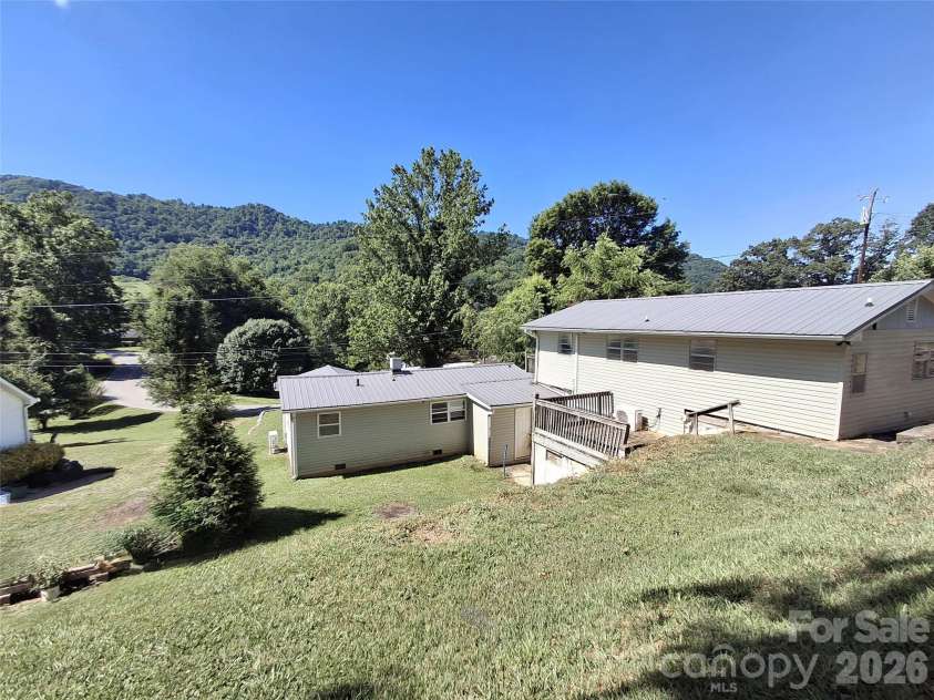 2795 Old Henson Cove Road, Canton, NC 28716.  MLS# CAR4401905, YatesRealty ID 37519. Back