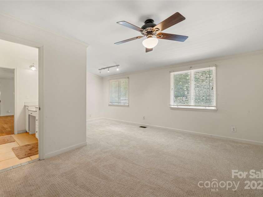 4531 Montibello Drive, Charlotte, NC 28226.  MLS# CAR4228006, YatesRealty ID 3752. 