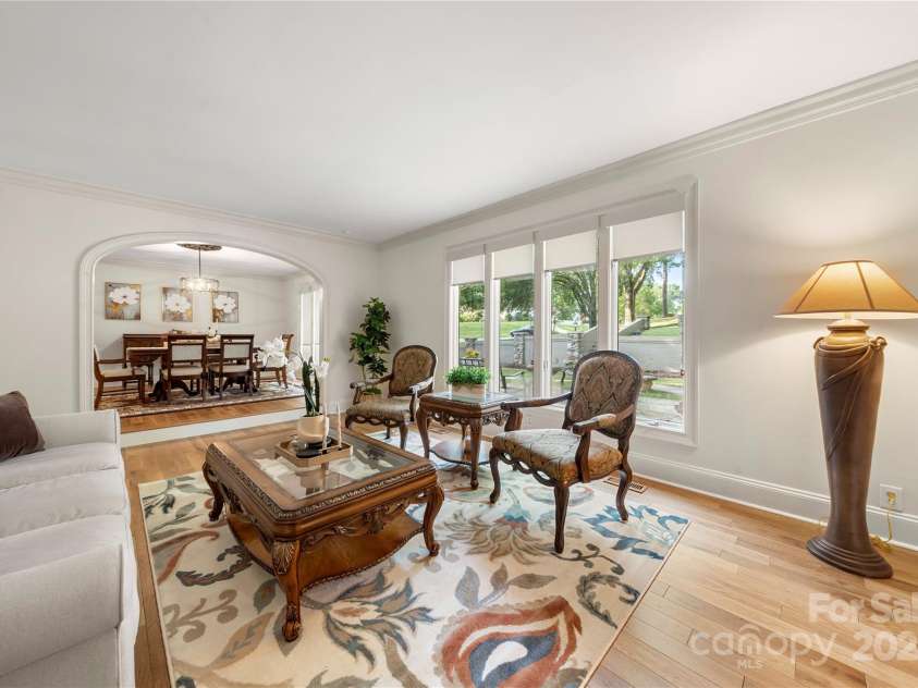 4531 Montibello Drive, Charlotte, NC 28226.  MLS# CAR4228006, YatesRealty ID 3752. 