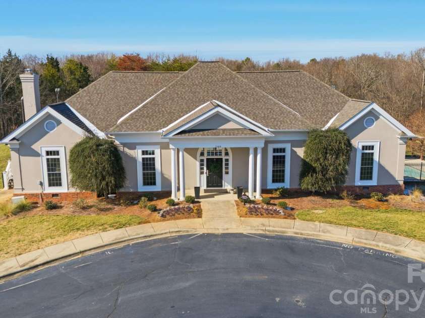 8044 Hawk Crest Court, Charlotte, NC 28270.  MLS# CAR4267919, YatesRealty ID 3752. Community Clubhouse