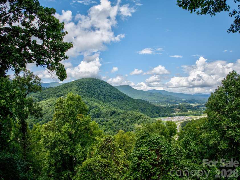 612 Whispering Winds Road, Waynesville, NC 28785.  MLS# CAR4361478, YatesRealty ID 37520. 