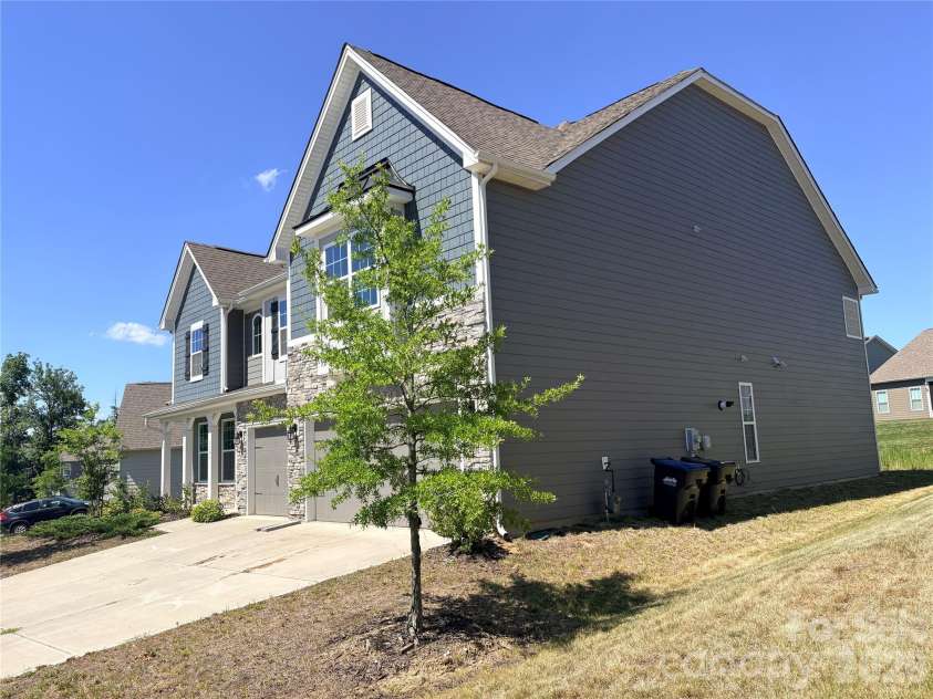 3346 Friendship Street, Fort Mill, SC 29707.  MLS# CAR4394464, YatesRealty ID 37521. Right
