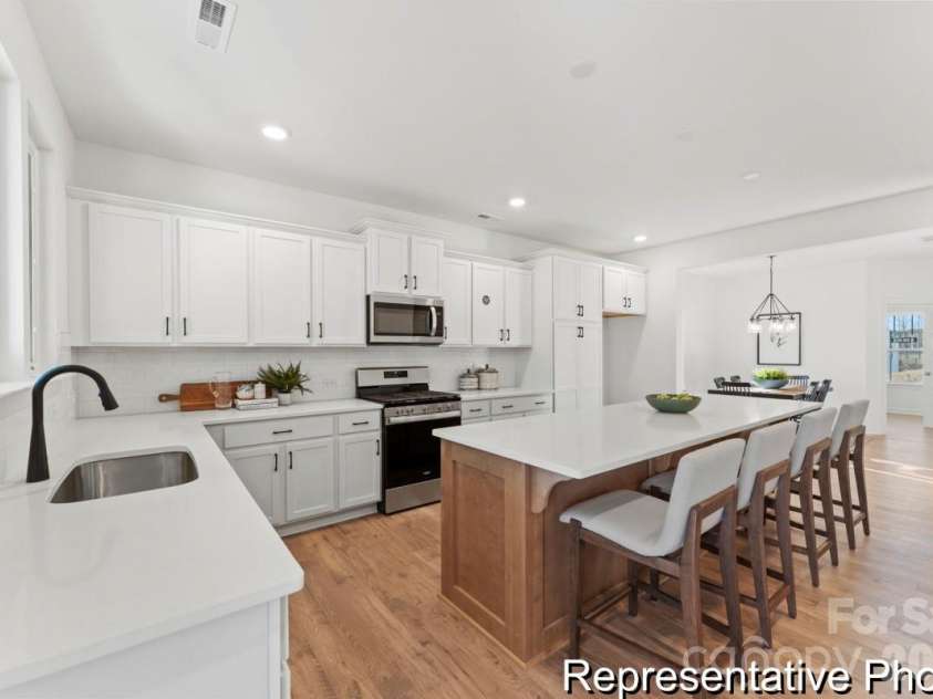 2419 Morgan Hills Drive, Albemarle, NC 28001.  MLS# CAR4401148, YatesRealty ID 37522. 