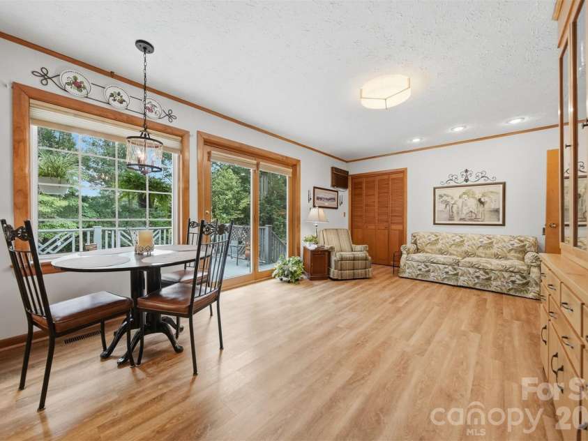 1599 Oakmont Drive, Lenoir, NC 28645.  MLS# CAR4404524, YatesRealty ID 37524. 