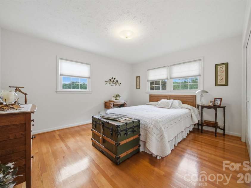 1599 Oakmont Drive, Lenoir, NC 28645.  MLS# CAR4404524, YatesRealty ID 37524. 