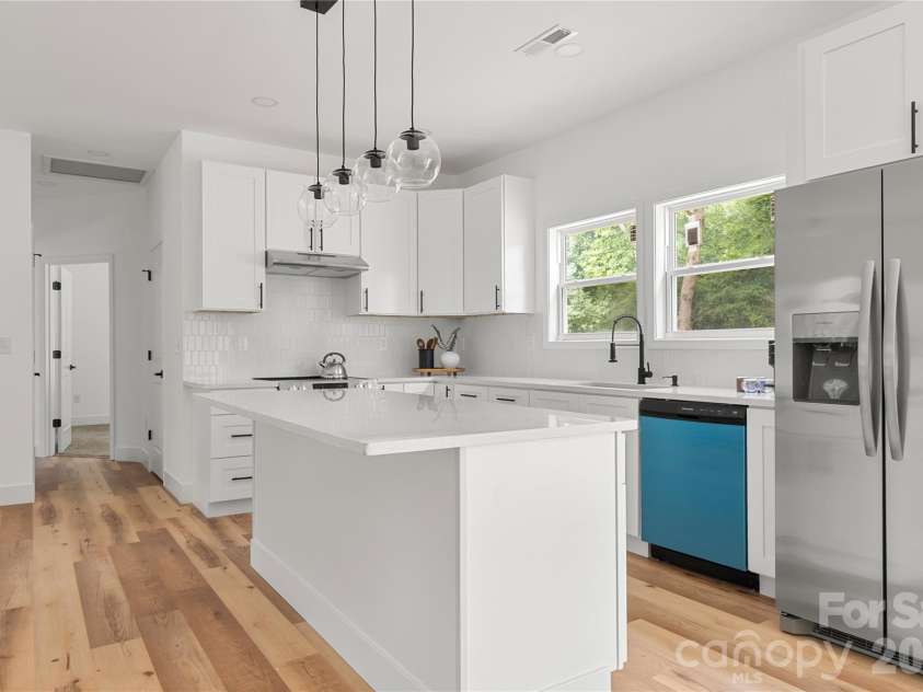 612 Hardin Road, Dallas, NC 28034.  MLS# CAR4385485, YatesRealty ID 37526. 