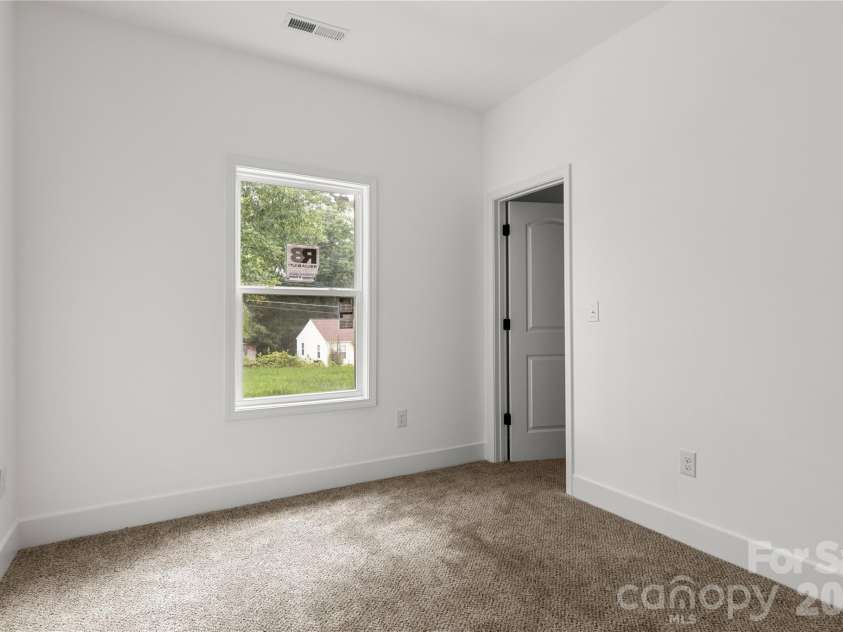 612 Hardin Road, Dallas, NC 28034.  MLS# CAR4385485, YatesRealty ID 37526. 