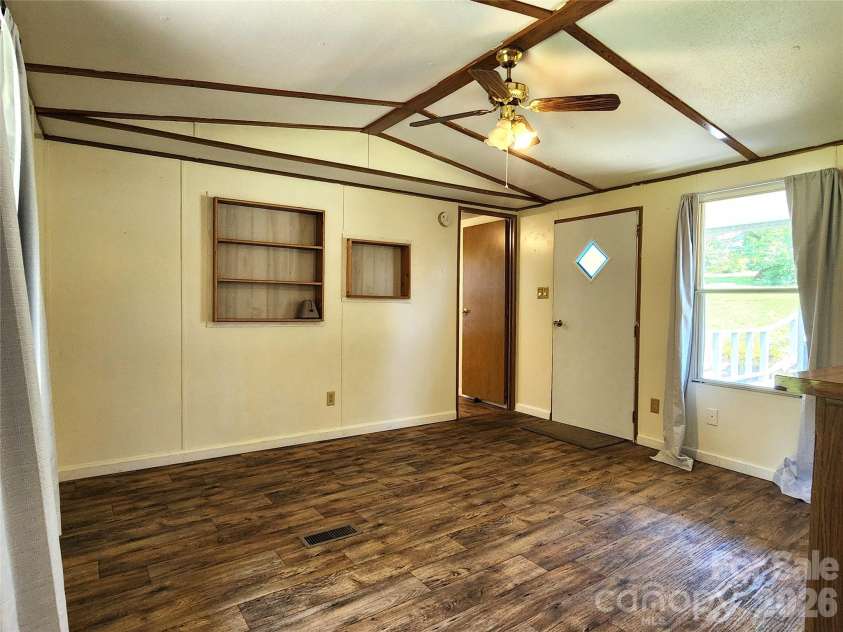 406 Shady Rest Road, Morganton, NC 28655.  MLS# CAR4405028, YatesRealty ID 37527. 