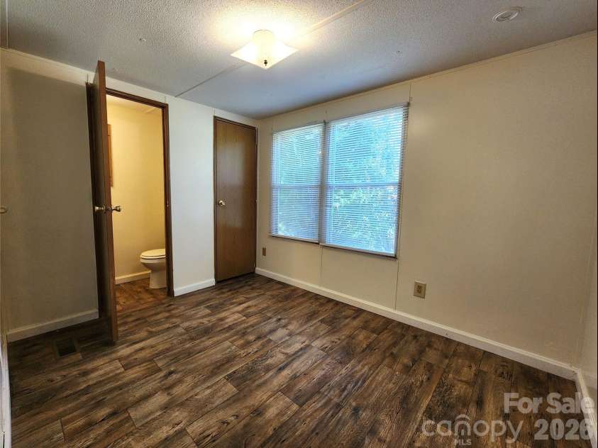 406 Shady Rest Road, Morganton, NC 28655.  MLS# CAR4405028, YatesRealty ID 37527. 