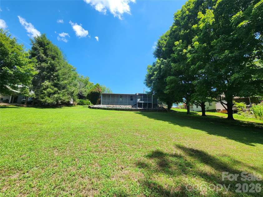 406 Shady Rest Road, Morganton, NC 28655.  MLS# CAR4405028, YatesRealty ID 37527. 