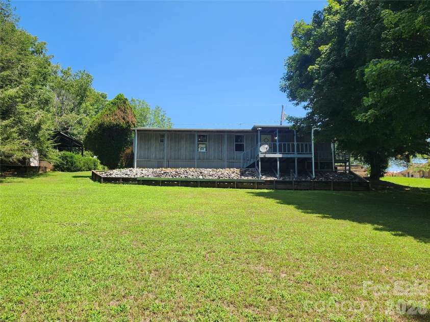 406 Shady Rest Road, Morganton, NC 28655.  MLS# CAR4405028, YatesRealty ID 37527. 