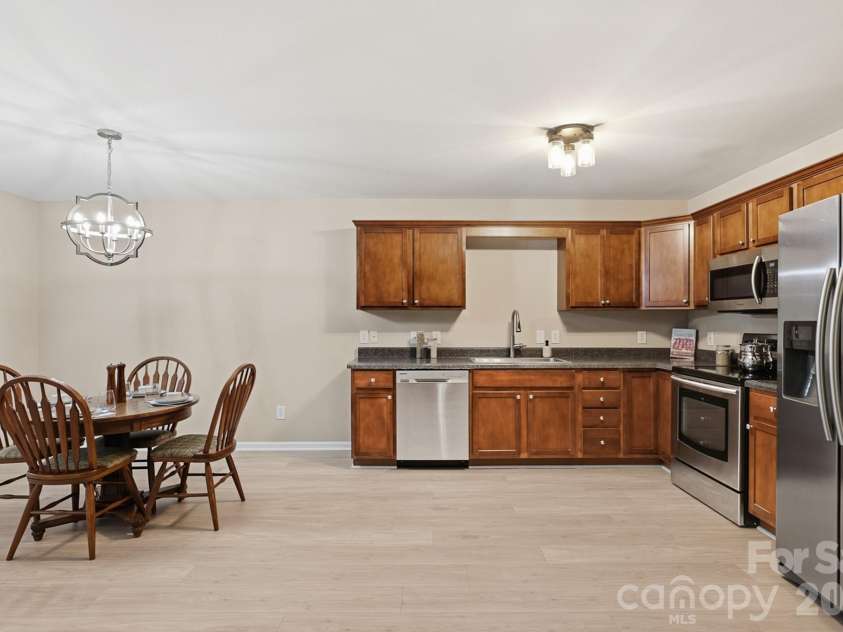 398 Knoll Court, Concord, NC 28025.  MLS# CAR4392031, YatesRealty ID 37529. 