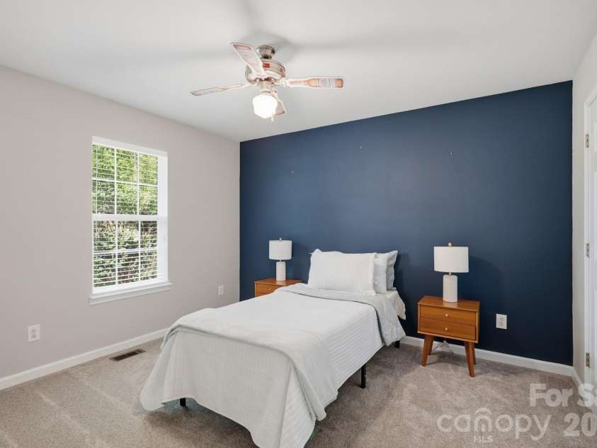 398 Knoll Court, Concord, NC 28025.  MLS# CAR4392031, YatesRealty ID 37529. 