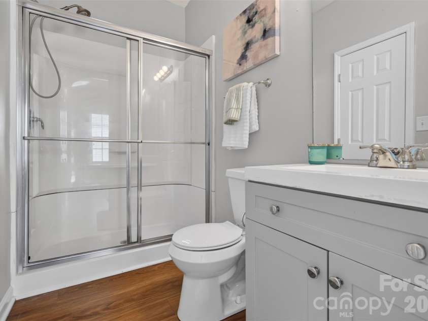 13904 Singleleaf Lane, Charlotte, NC 28278.  MLS# CAR4404805, YatesRealty ID 37530. 