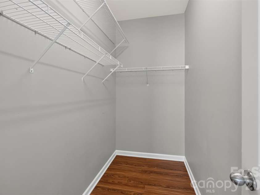 13904 Singleleaf Lane, Charlotte, NC 28278.  MLS# CAR4404805, YatesRealty ID 37530. 