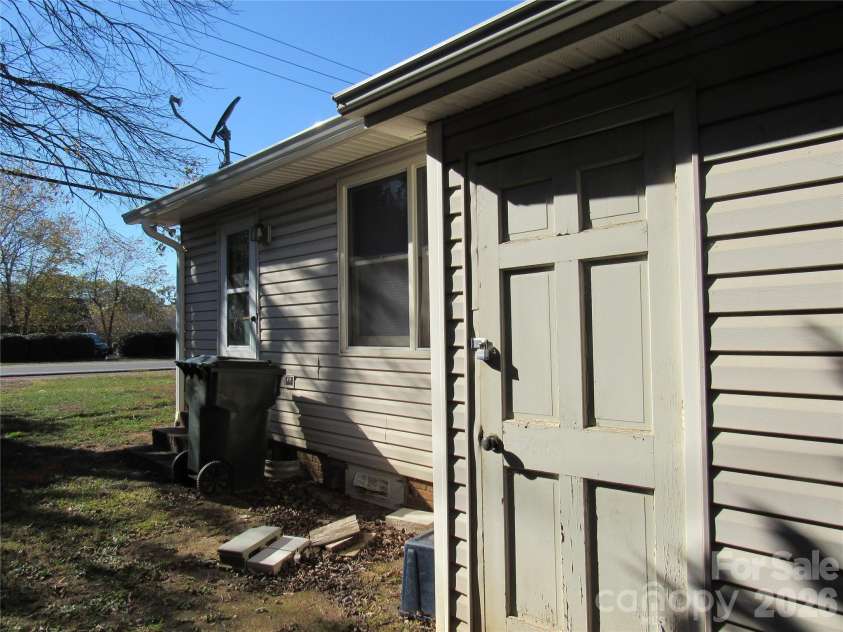 104 Neely Court, Rock Hill, SC 29732.  MLS# CAR4403840, YatesRealty ID 37531. 