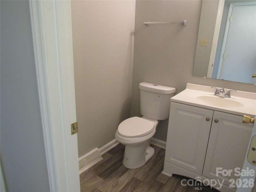 104 Neely Court, Rock Hill, SC 29732.  MLS# CAR4403840, YatesRealty ID 37531. 