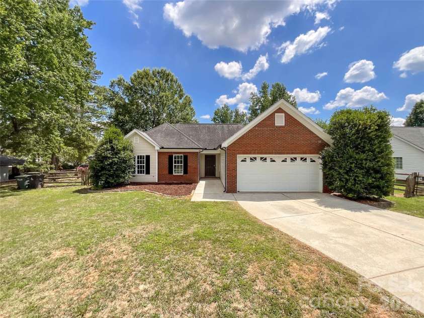 2007 Gambrel Way, Monroe, NC 28112.  MLS# CAR4403729, YatesRealty ID 37534. 