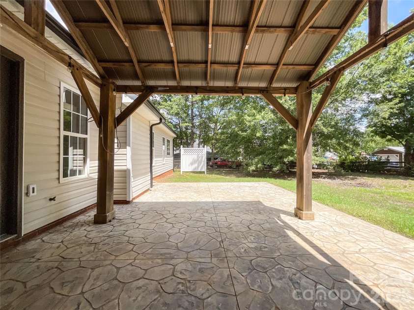 2007 Gambrel Way, Monroe, NC 28112.  MLS# CAR4403729, YatesRealty ID 37534. 