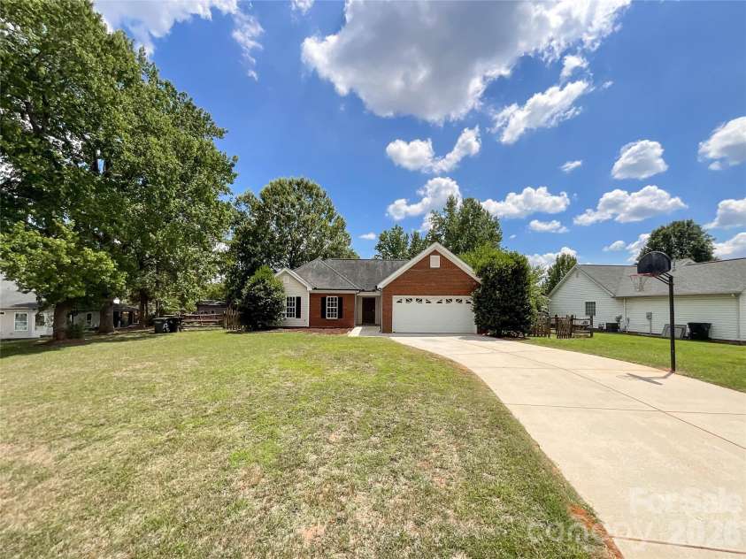 2007 Gambrel Way, Monroe, NC 28112.  MLS# CAR4403729, YatesRealty ID 37534. 