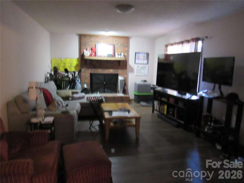 106 Neely Court, Rock Hill, SC 29732.  MLS# CAR4403861, YatesRealty ID 37538. 