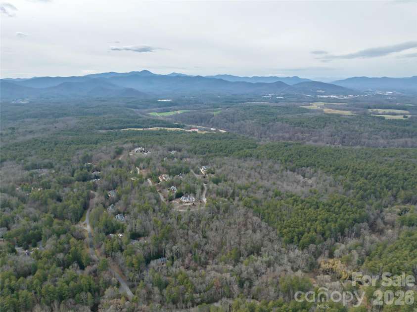 9999 Cedar Hill Drive, Asheville, NC 28803.  MLS# CAR4349500, YatesRealty ID 3754. 